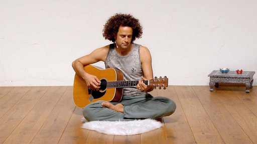 Video thumbnail for: Gayatri Mantra: chanting for our Divine Light