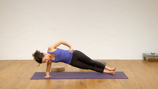 Video thumbnail for: Strengthening the core for beginners