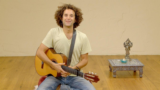 Video thumbnail for: Chandra Shekara - Mantra Chanting
