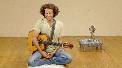 Video thumbnail for: Jaya Ganesha Deva - Mantra Chanting