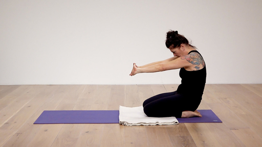 Video thumbnail for: Shoulder and hip flexor medley