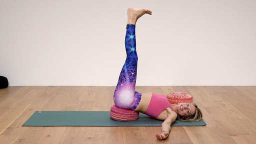 Video thumbnail for: Relax your legs with Yin