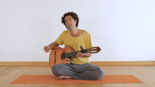 Video thumbnail for: Om Bhagavan Mantra chanting