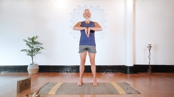 Video thumbnail for: Pranayama and movement for emotional harmony