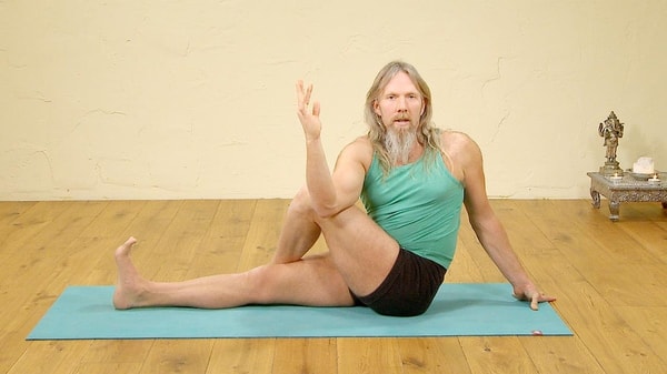 Video thumbnail for: A complete all-round yoga practice