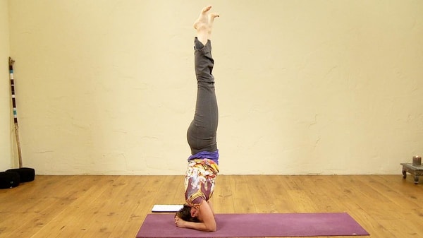 Video thumbnail for: Morning Yoga flow