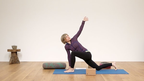 Video thumbnail for: Moon day yoga (also suitable for men!)