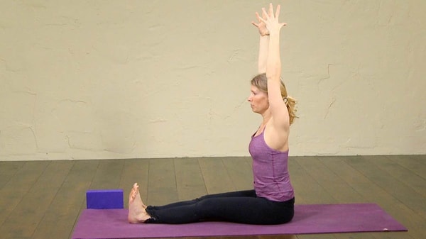 Video thumbnail for: Vinyasa Flow Yoga for beginners, part 4