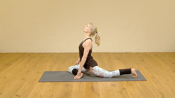 Video thumbnail for: Yoga Flow for menstruation