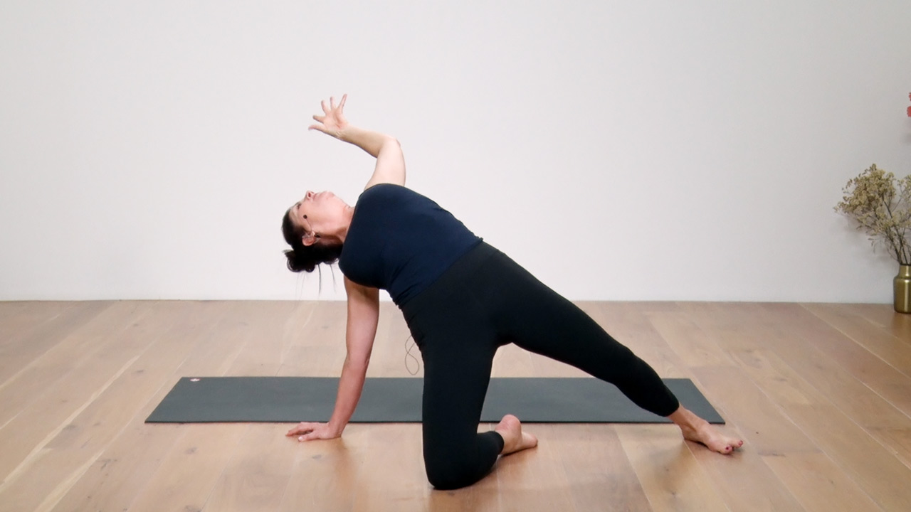 A Prenatal Yoga Sequence for Your Second Trimester