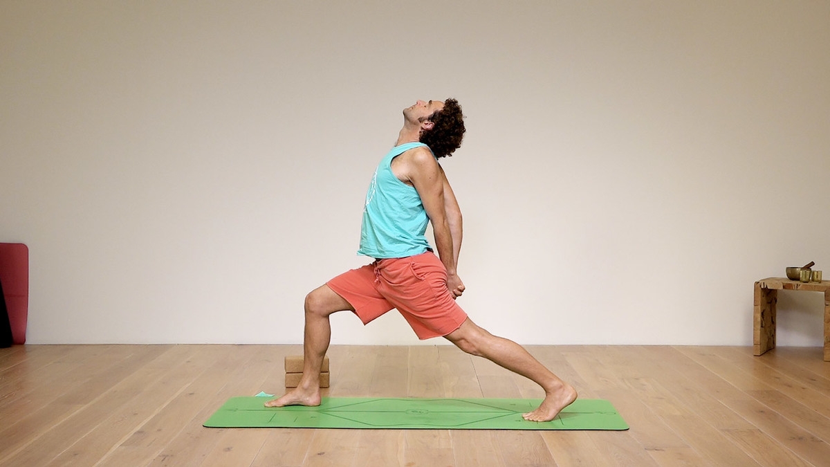 Mind-melting, mellow flow with music | Ekhart Yoga